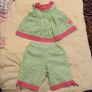 Girl top and bottoms